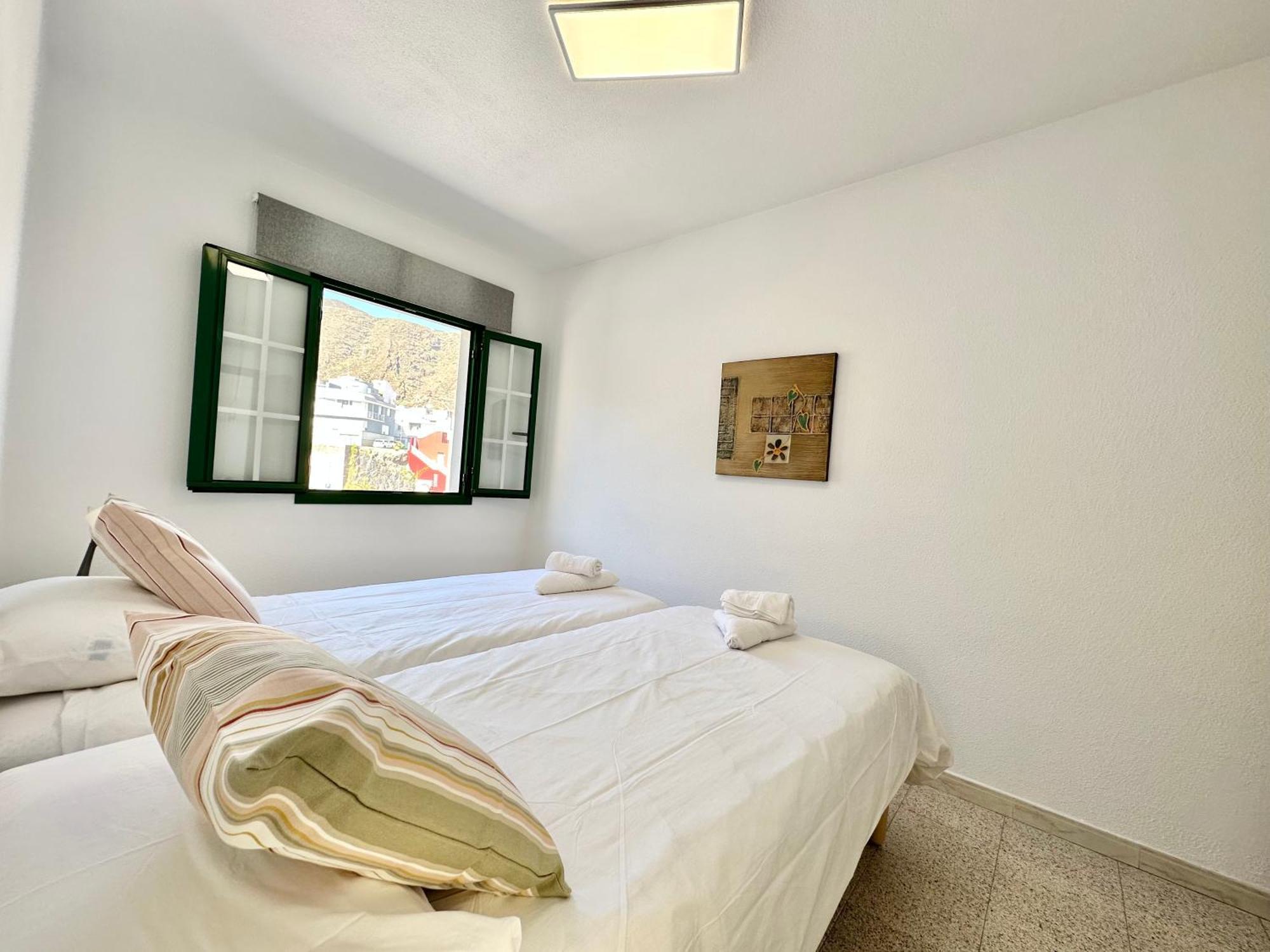 Apartment Caletas House